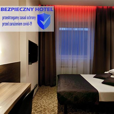 Nu Hotel ウッチ エクステリア 写真