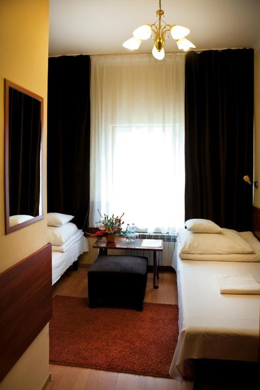 Nu Hotel ウッチ エクステリア 写真